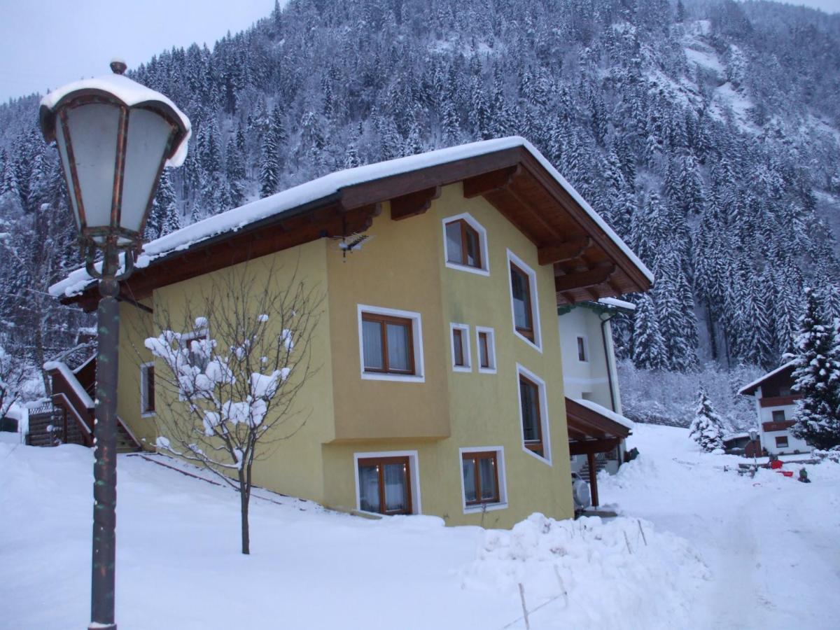 Zillerstuebchen Apartment Schlitters Bagian luar foto