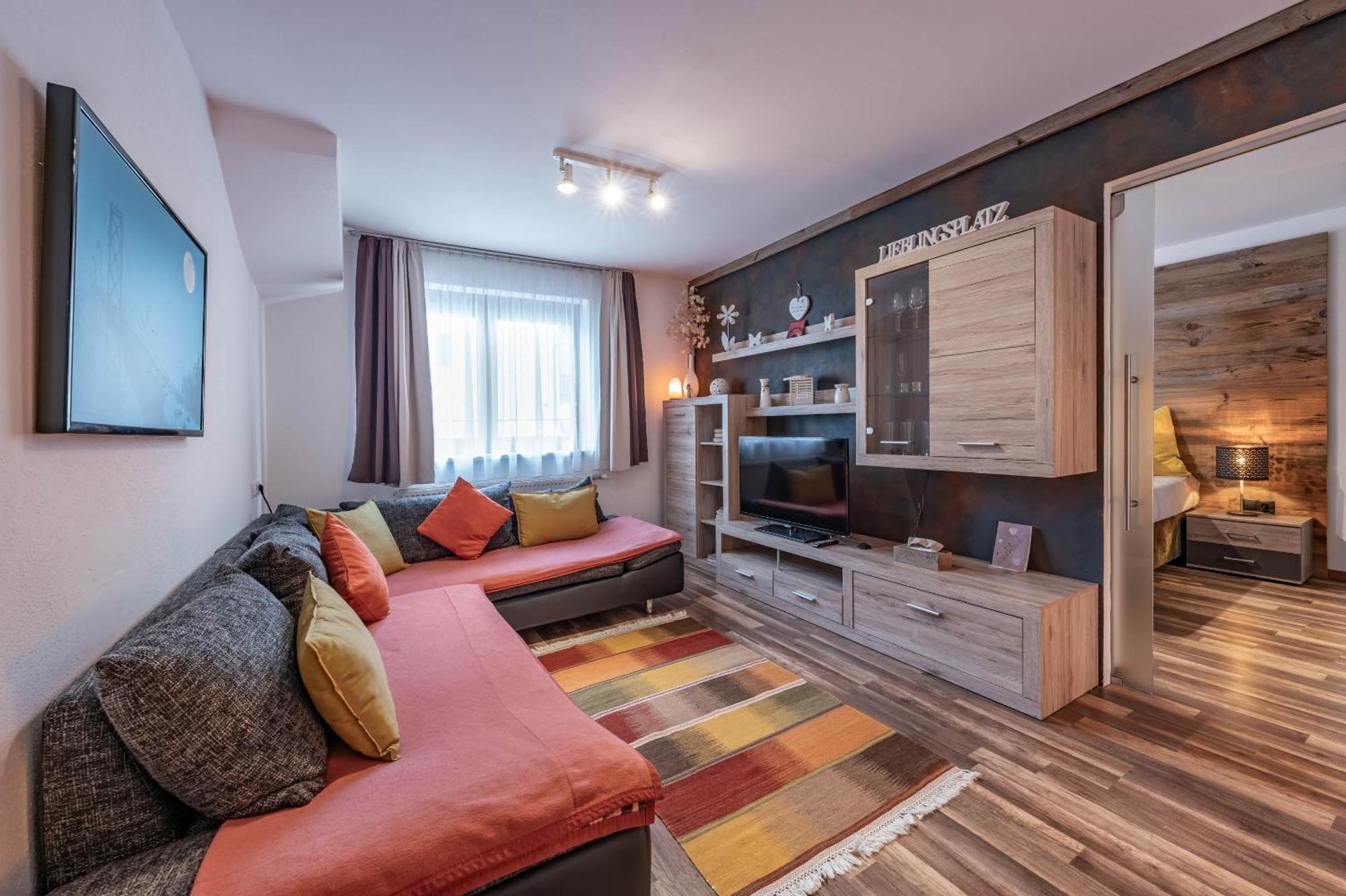 Zillerstuebchen Apartment Schlitters Bagian luar foto